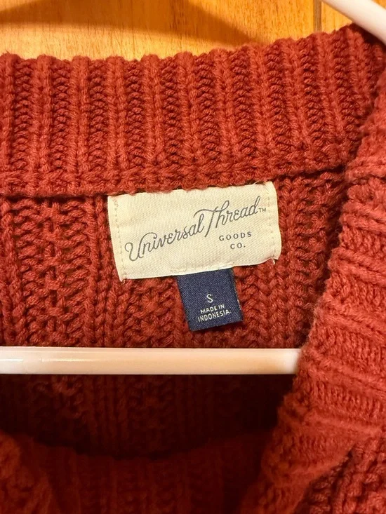 Universal Thread Rust-Red Ribbed Knit Pullover - Picture 3 of 3